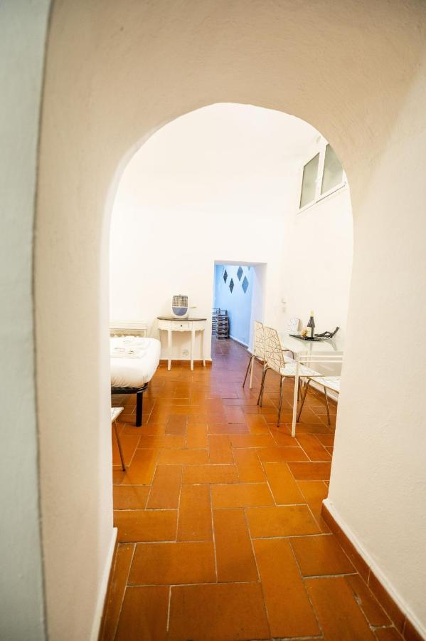 Campo De Fiori Grotto Apartment روما المظهر الخارجي الصورة